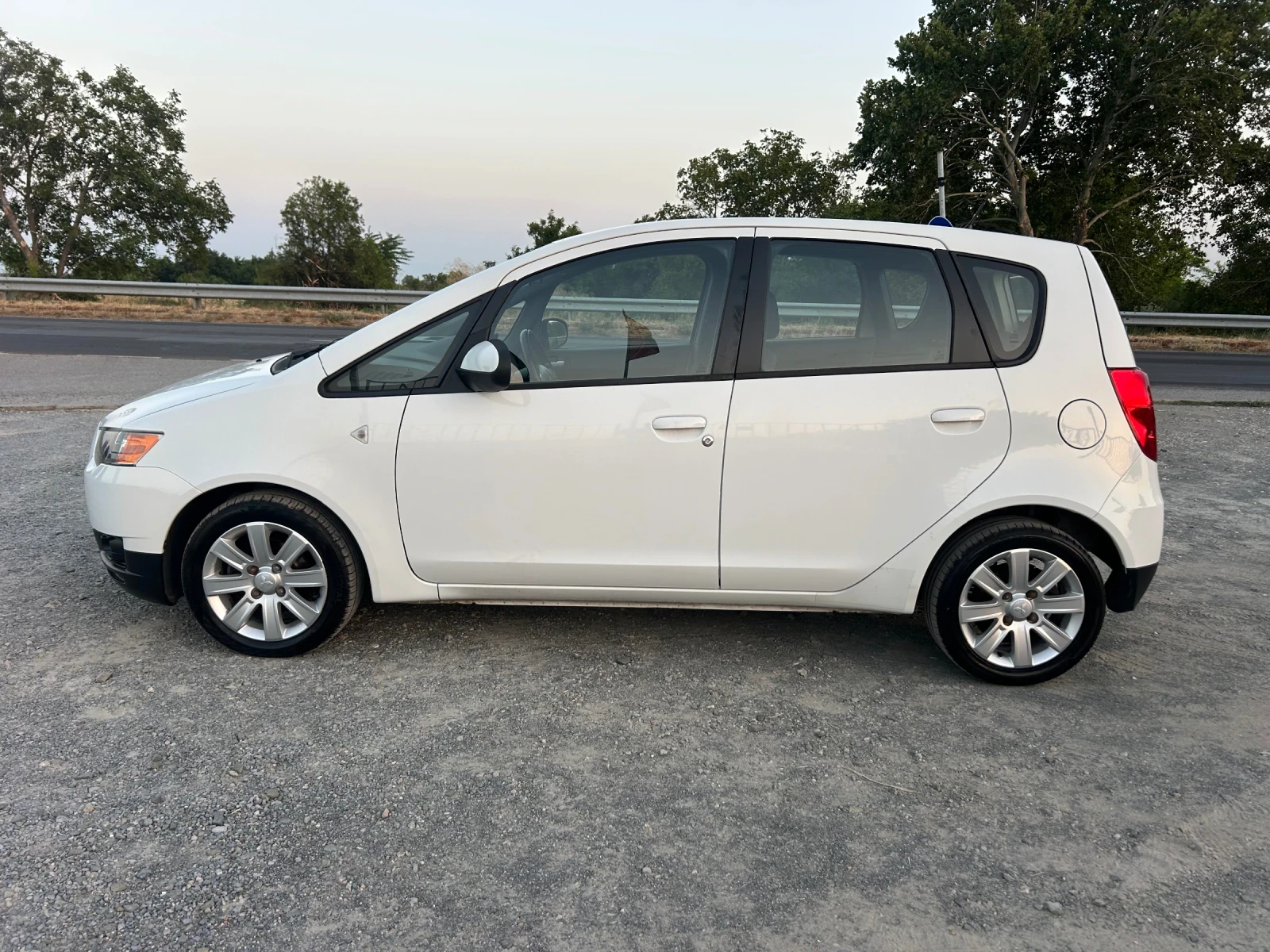 Mitsubishi Colt 1.3i БЕНЗИН /  АВТОМАТИК / РЕАЛНИ 170 000 км  - изображение 8