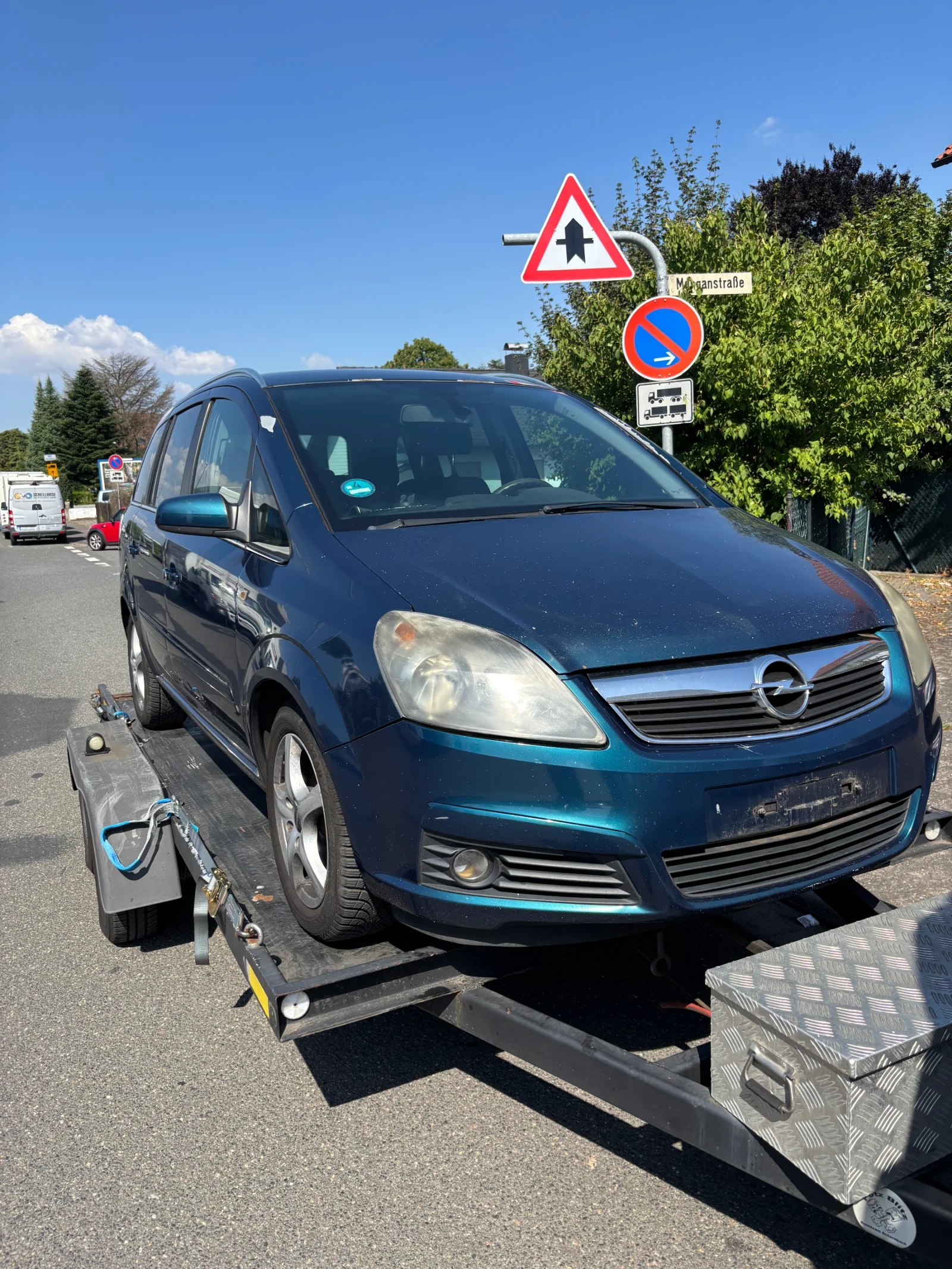 Opel Zafira  - изображение 2