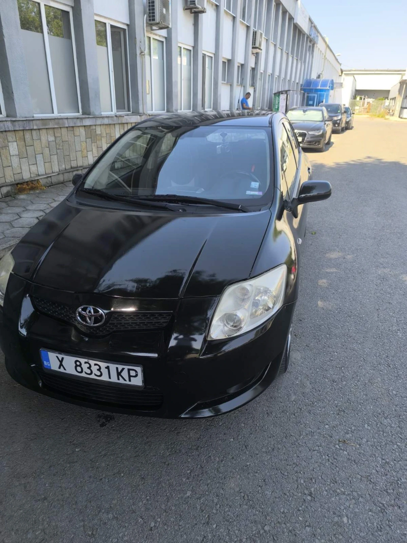 Toyota Auris  - изображение 2
