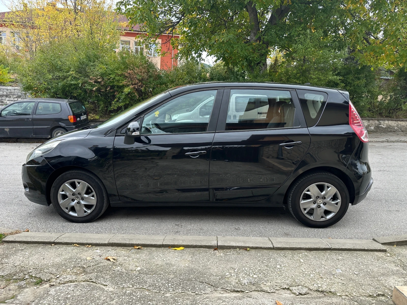Renault Scenic 1.5DCI - изображение 3