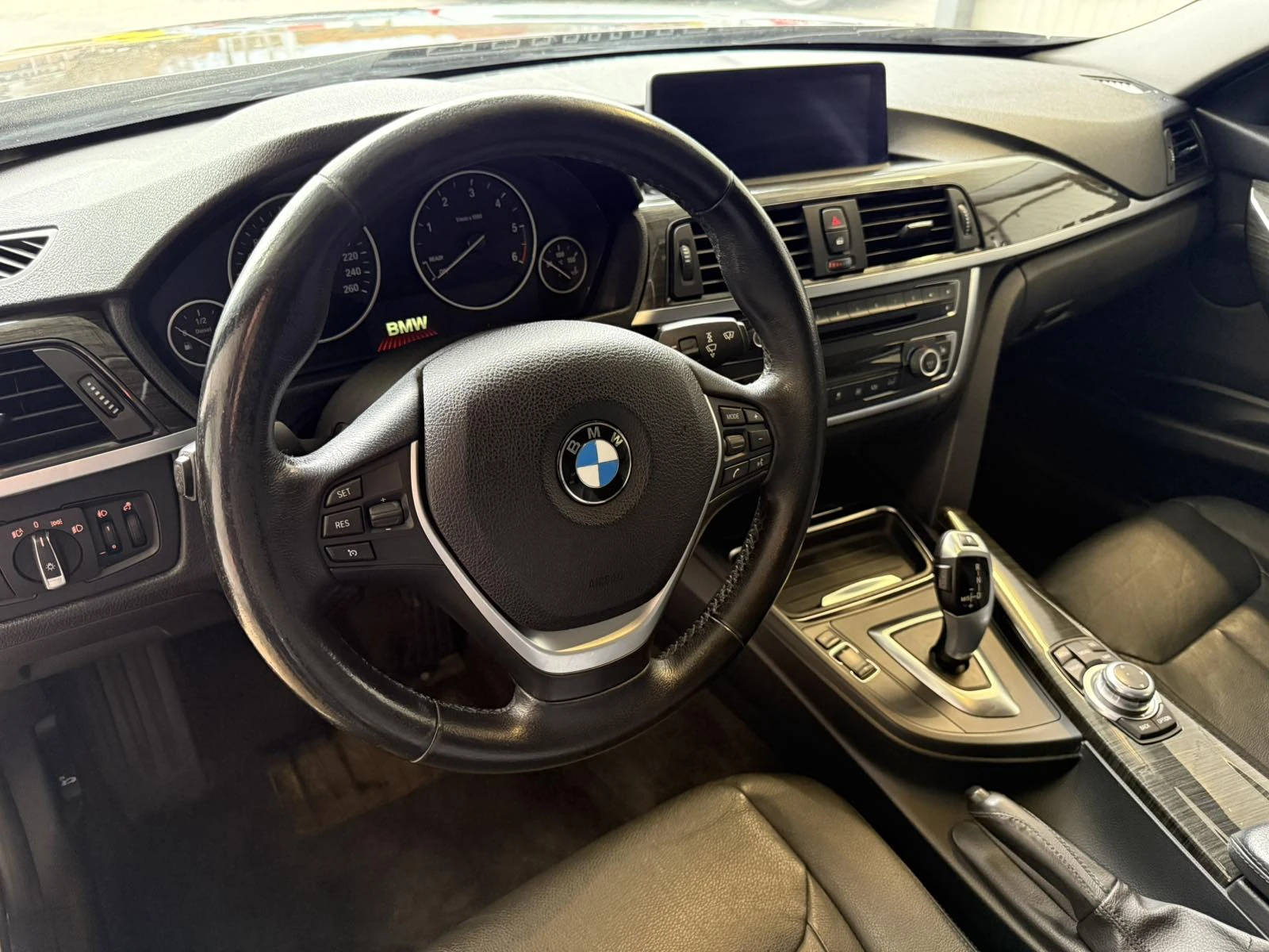 BMW 320 D | Mobile.bg   9