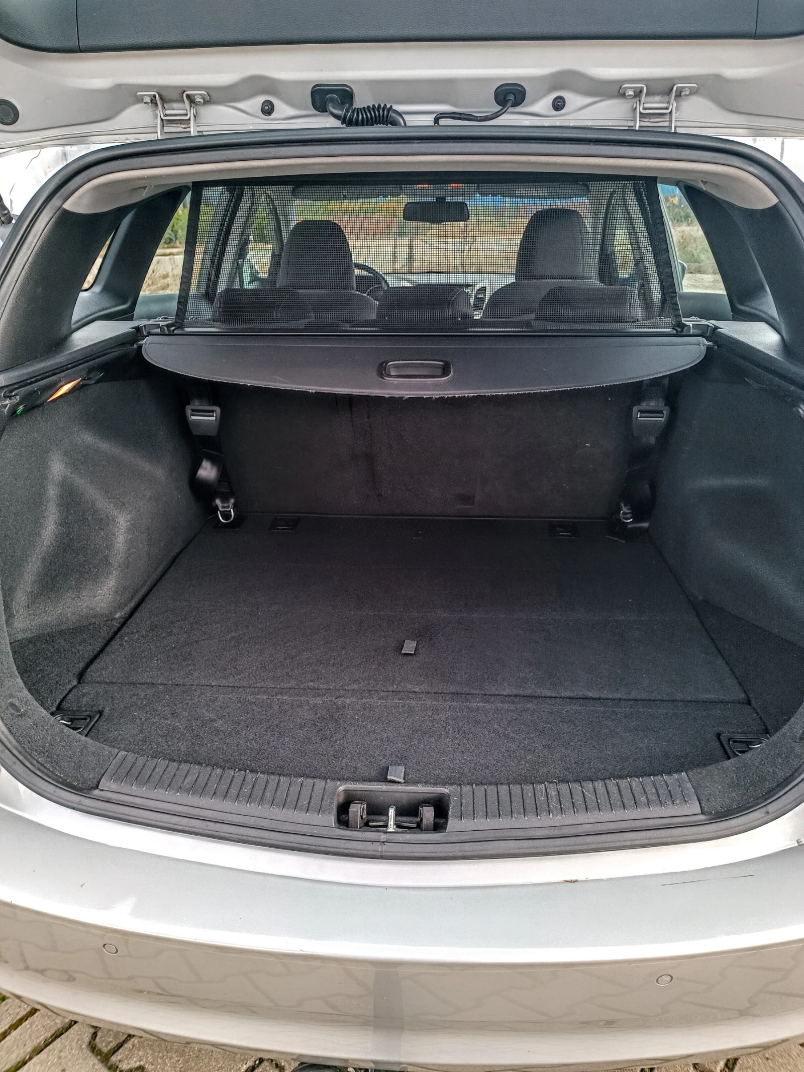 Hyundai I30 1.6 CRDI, LED |  |  |  | Mobile.bg   14