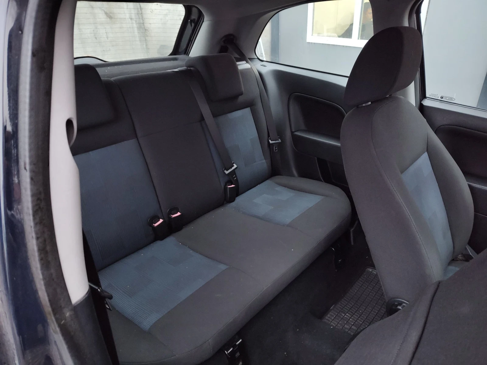 Ford Fiesta 1.2 бензин - изображение 9