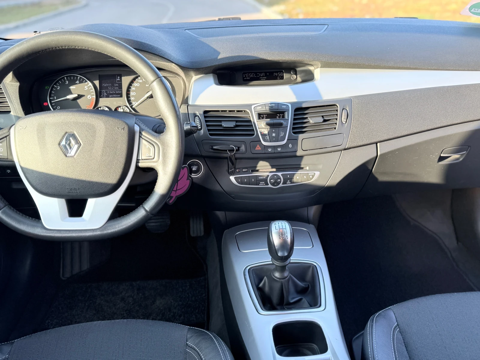 Renault Laguna | Mobile.bg � ����������� 11
