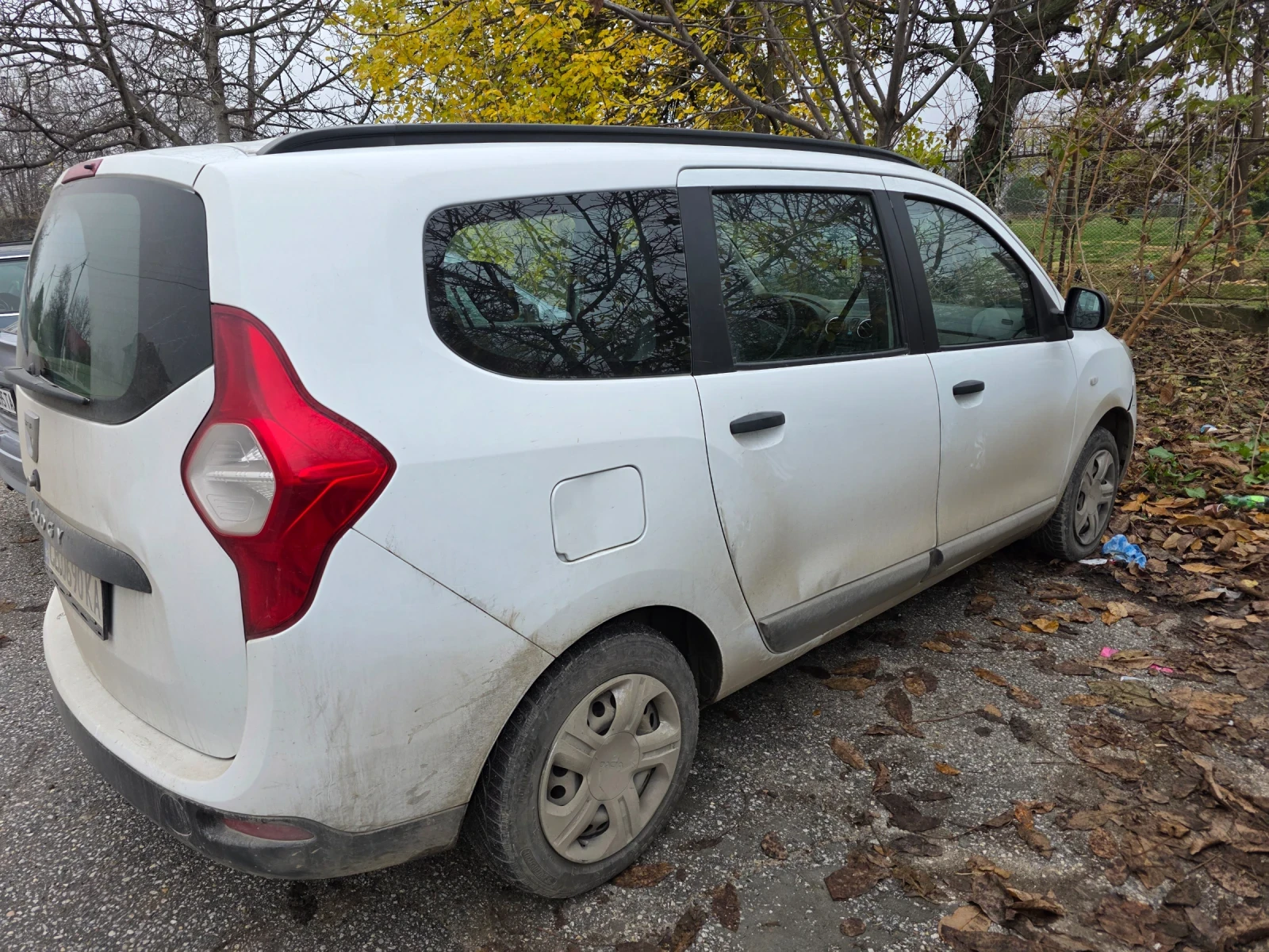 Dacia Lodgy 1.6 LPG - изображение 3