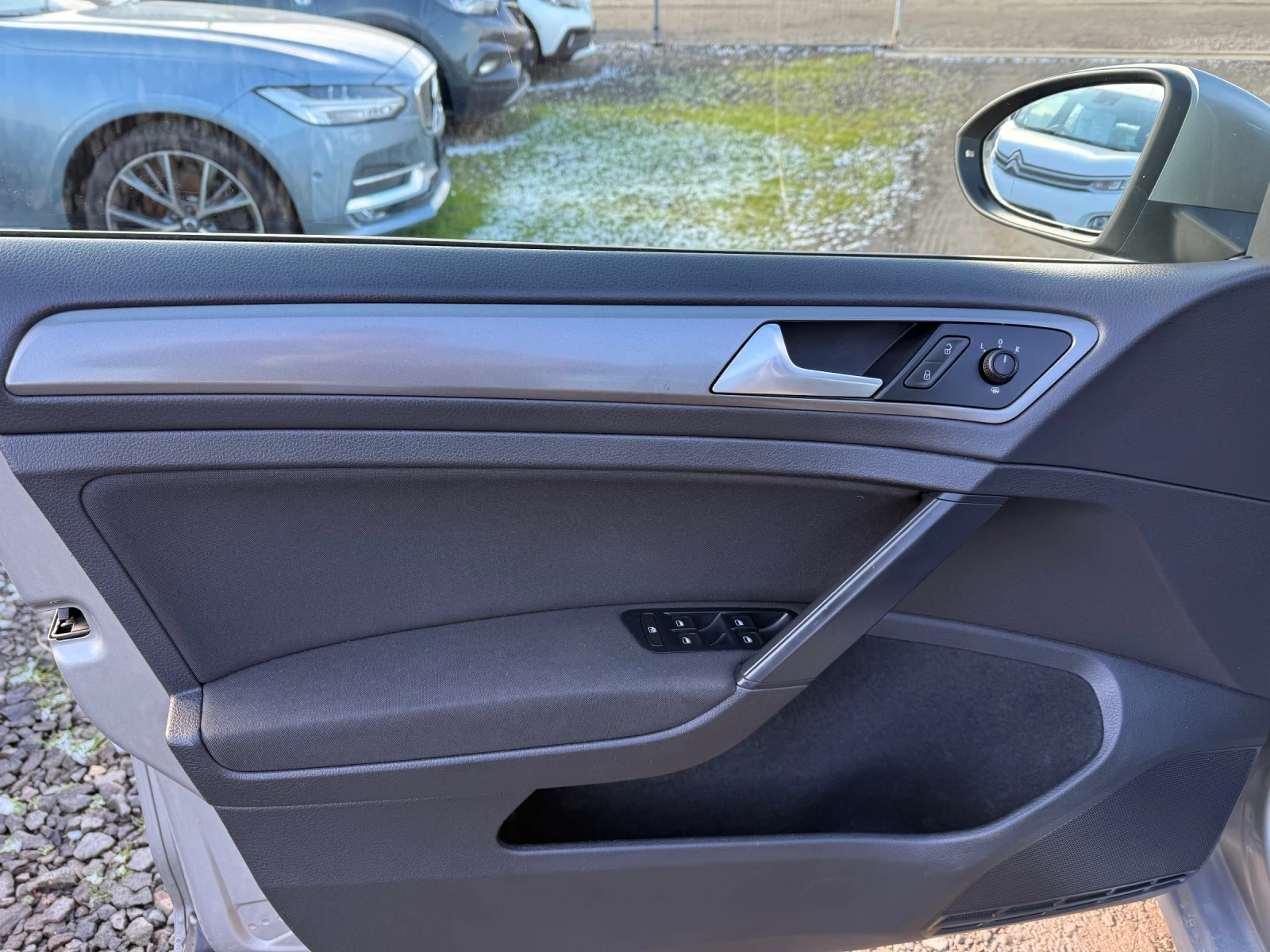 VW Golf 1.2i 7Bluemotion | Mobile.bg � ����������� 10