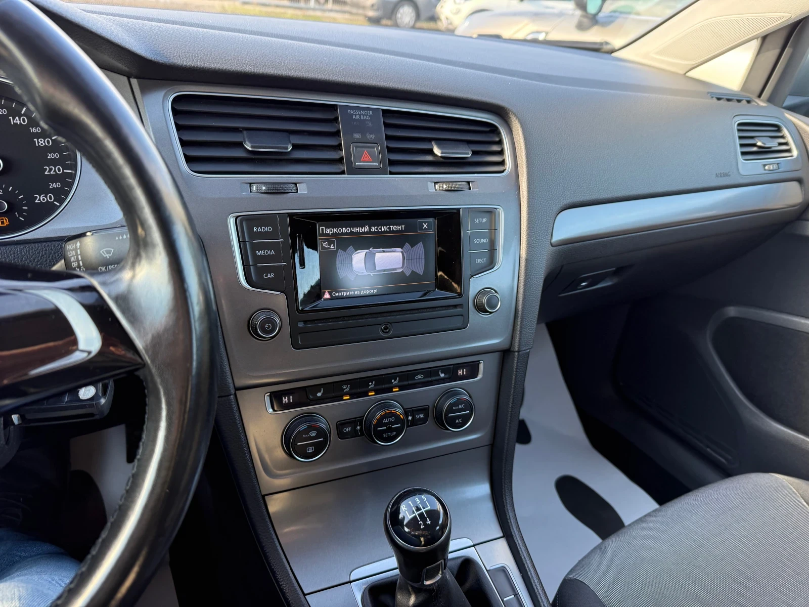 VW Golf 1.2i 7Bluemotion | Mobile.bg � ����������� 13