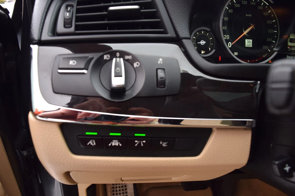 BMW 535 XDRIVE* MPACK* DIGITAL* DISTRONIC* H/K* HUD*  - изображение 6