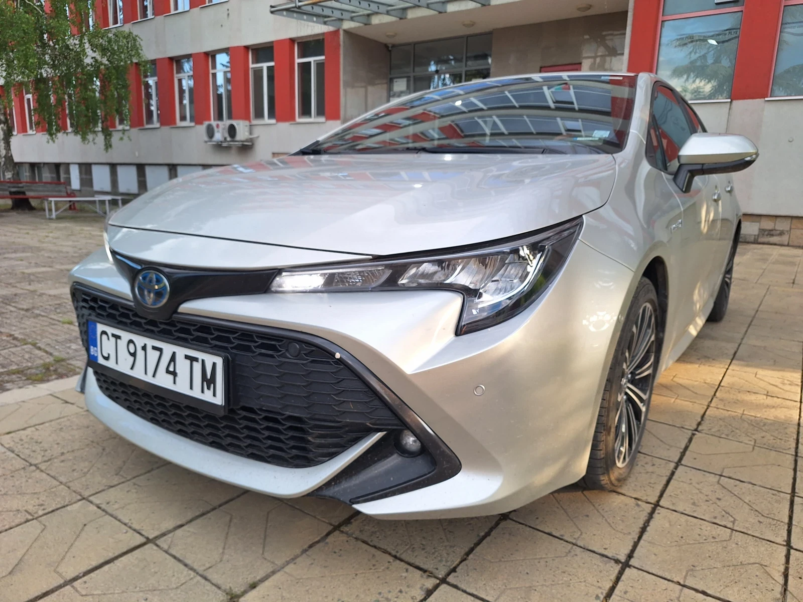 Toyota Corolla 1.8 122кс, снимка 1 - Автомобили и джипове - 54982038