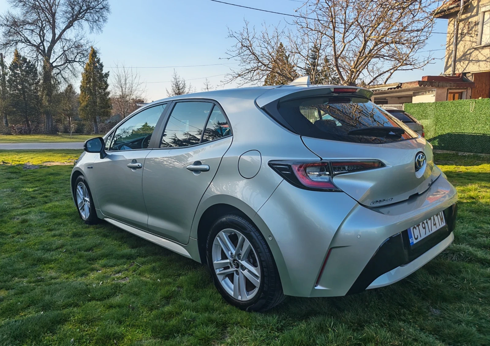 Toyota Corolla 1.8 122кс, снимка 3 - Автомобили и джипове - 53850451