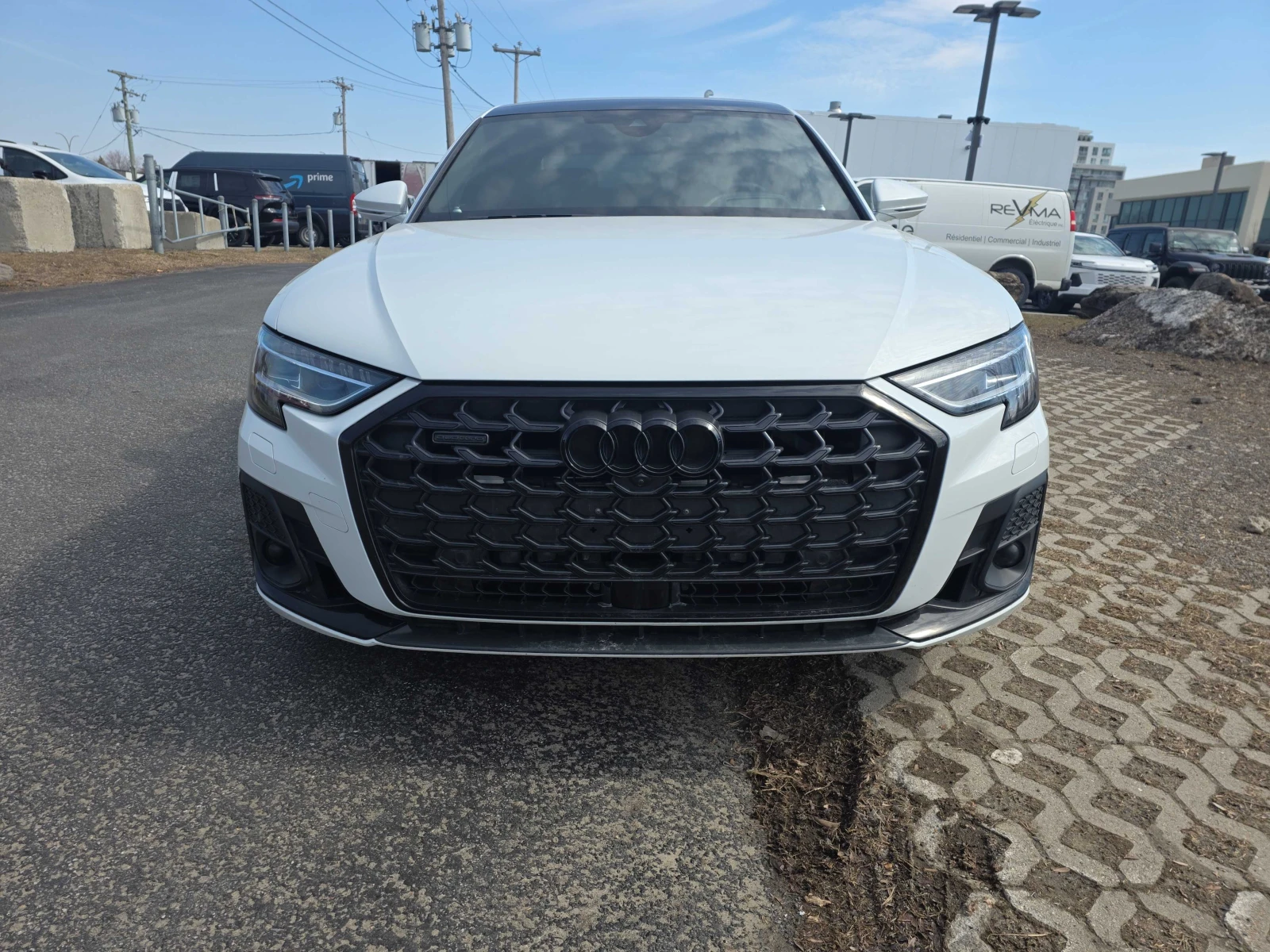 Audi A8 L * * CARFAX * * АВТО КРЕДИТ * * , снимка 2 - Автомобили и джипове - 54156689