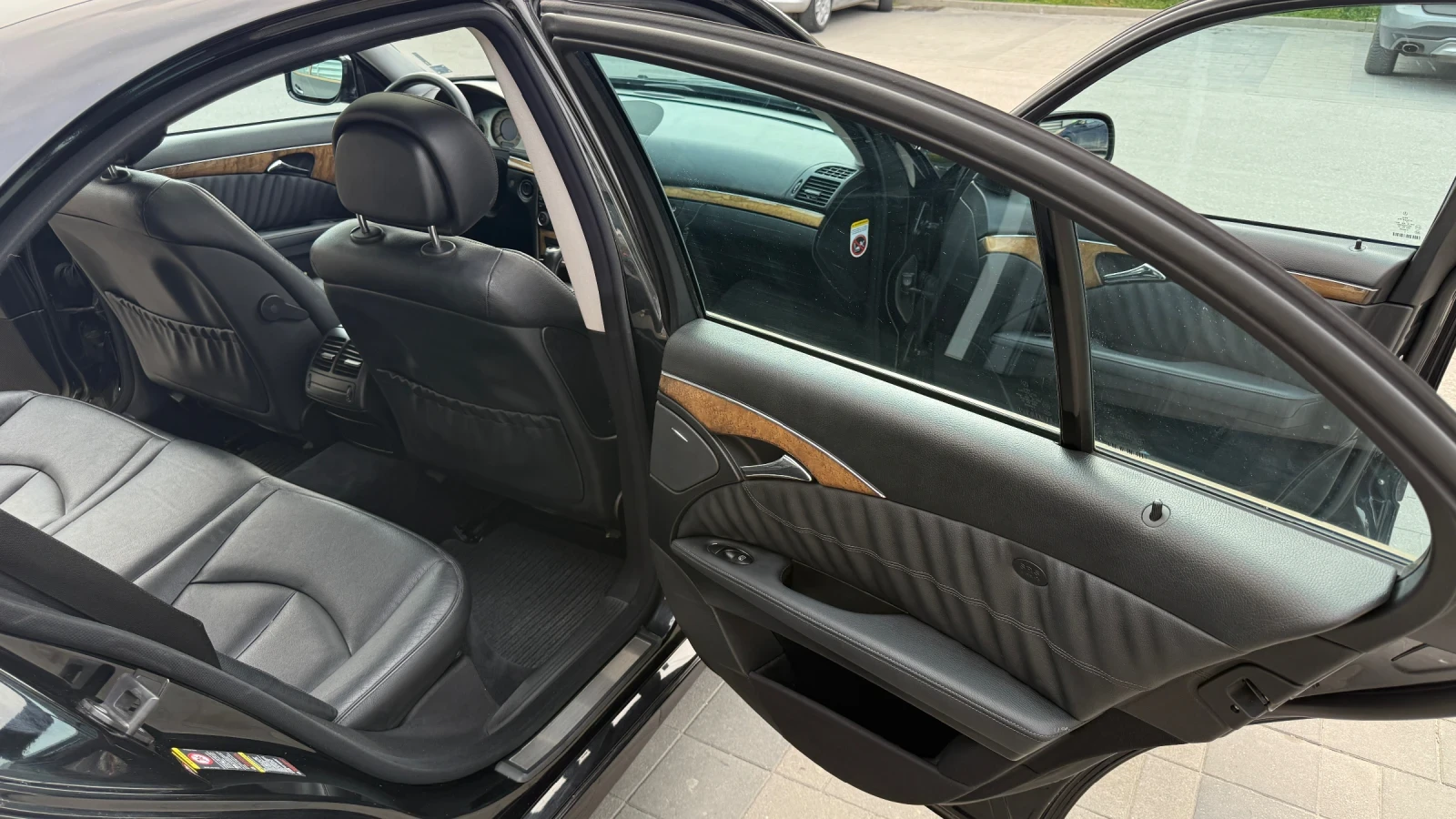 Mercedes-Benz E 280 Е280 3.0 бензин/газ, снимка 8 - Автомобили и джипове - 54181446