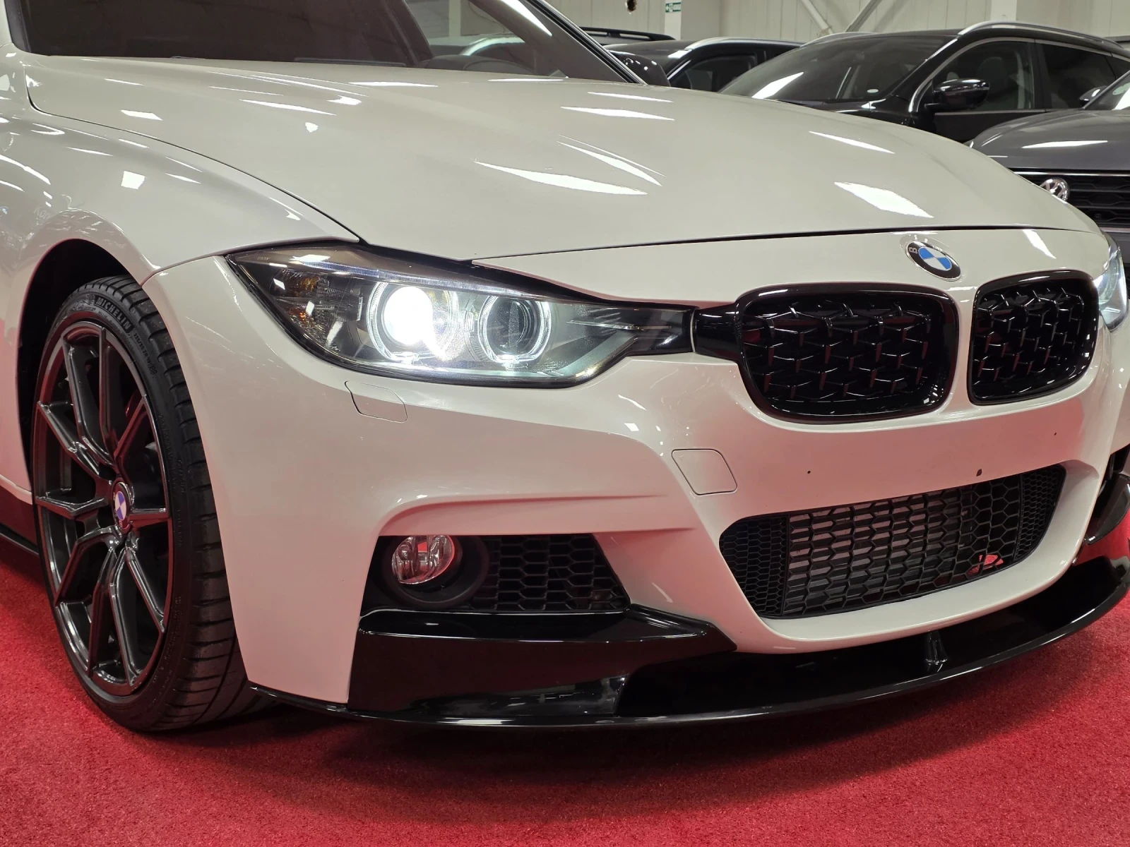 BMW 335 i | X-Drive | Напълно обслужено, снимка 7 - Автомобили и джипове - 54209000