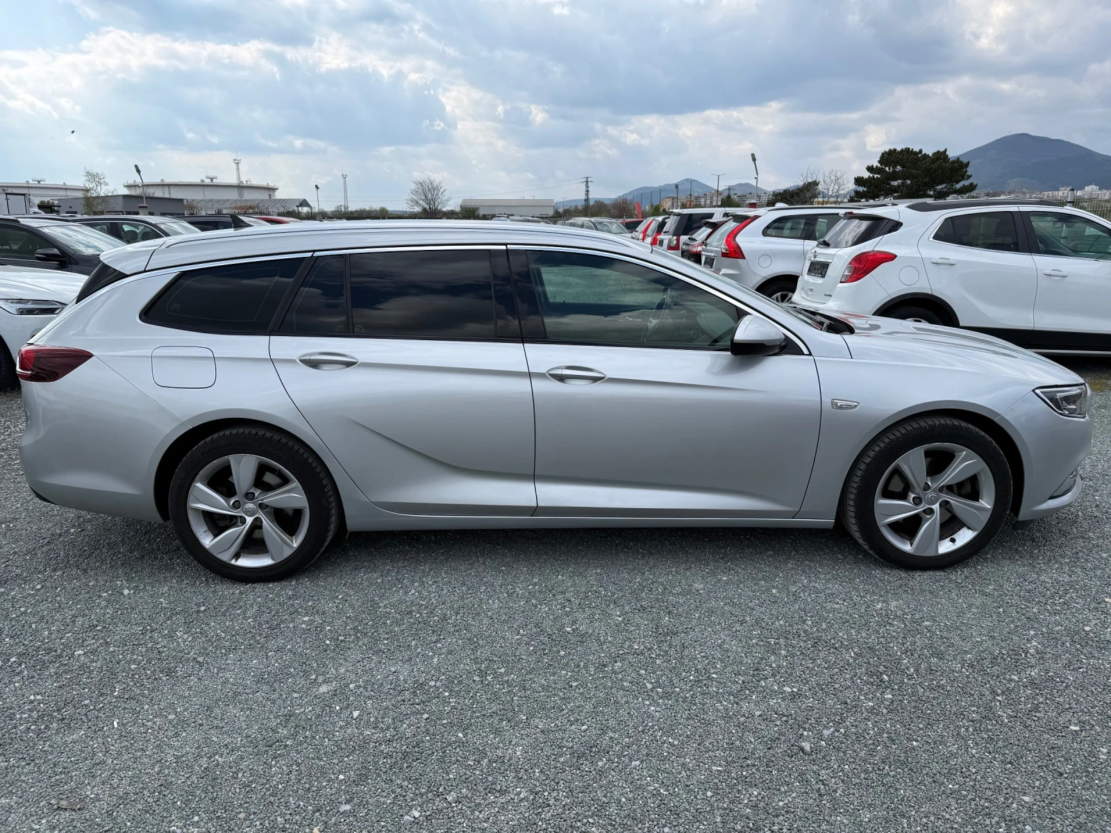 Opel Insignia (MATRIX)^(4x4) | Mobile.bg � ����������� 4