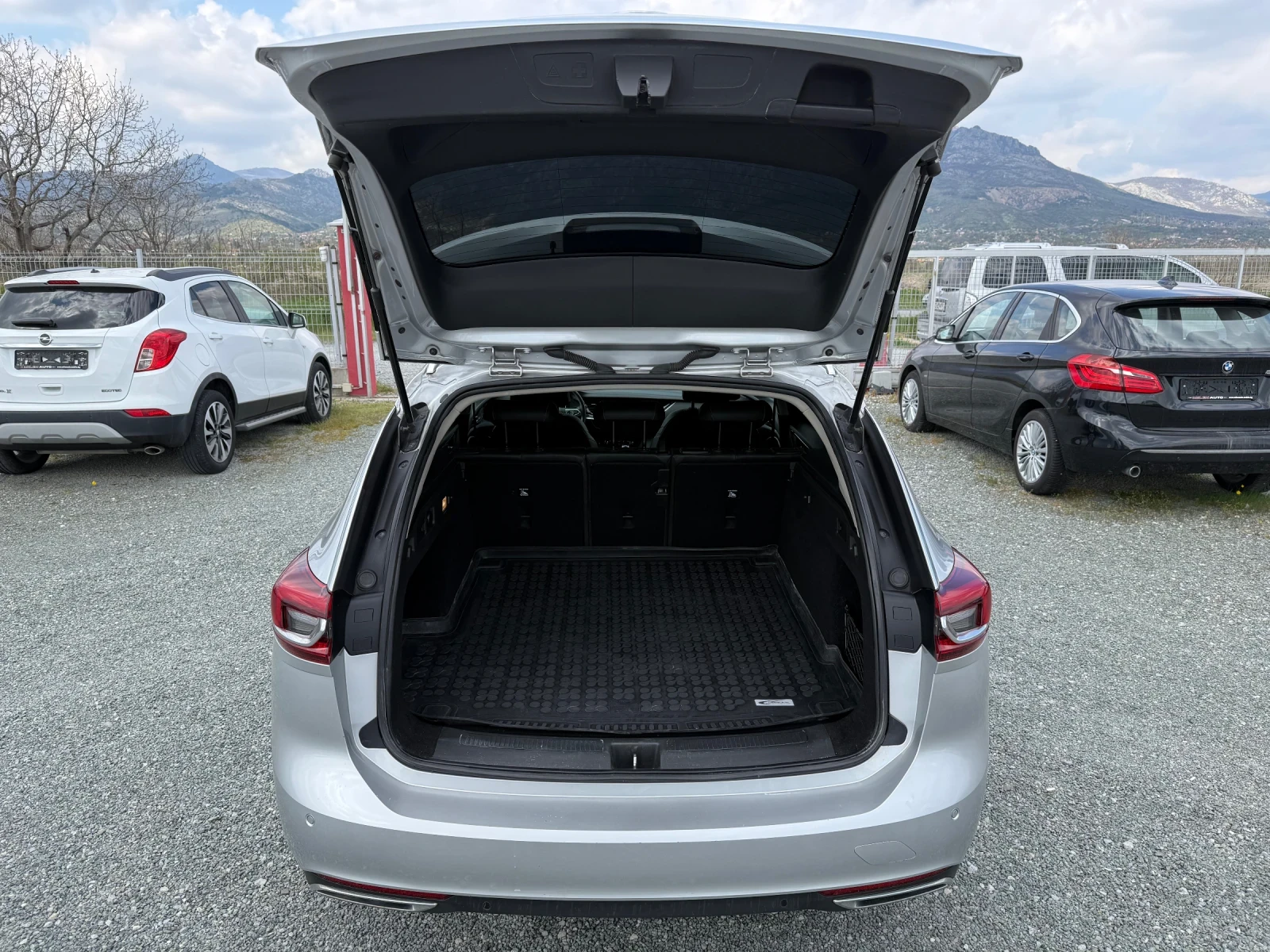 Opel Insignia (MATRIX)^(4x4) | Mobile.bg � ����������� 16