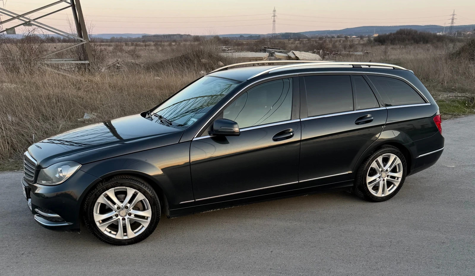 Mercedes-Benz C 200, снимка 2 - Автомобили и джипове - 54311584