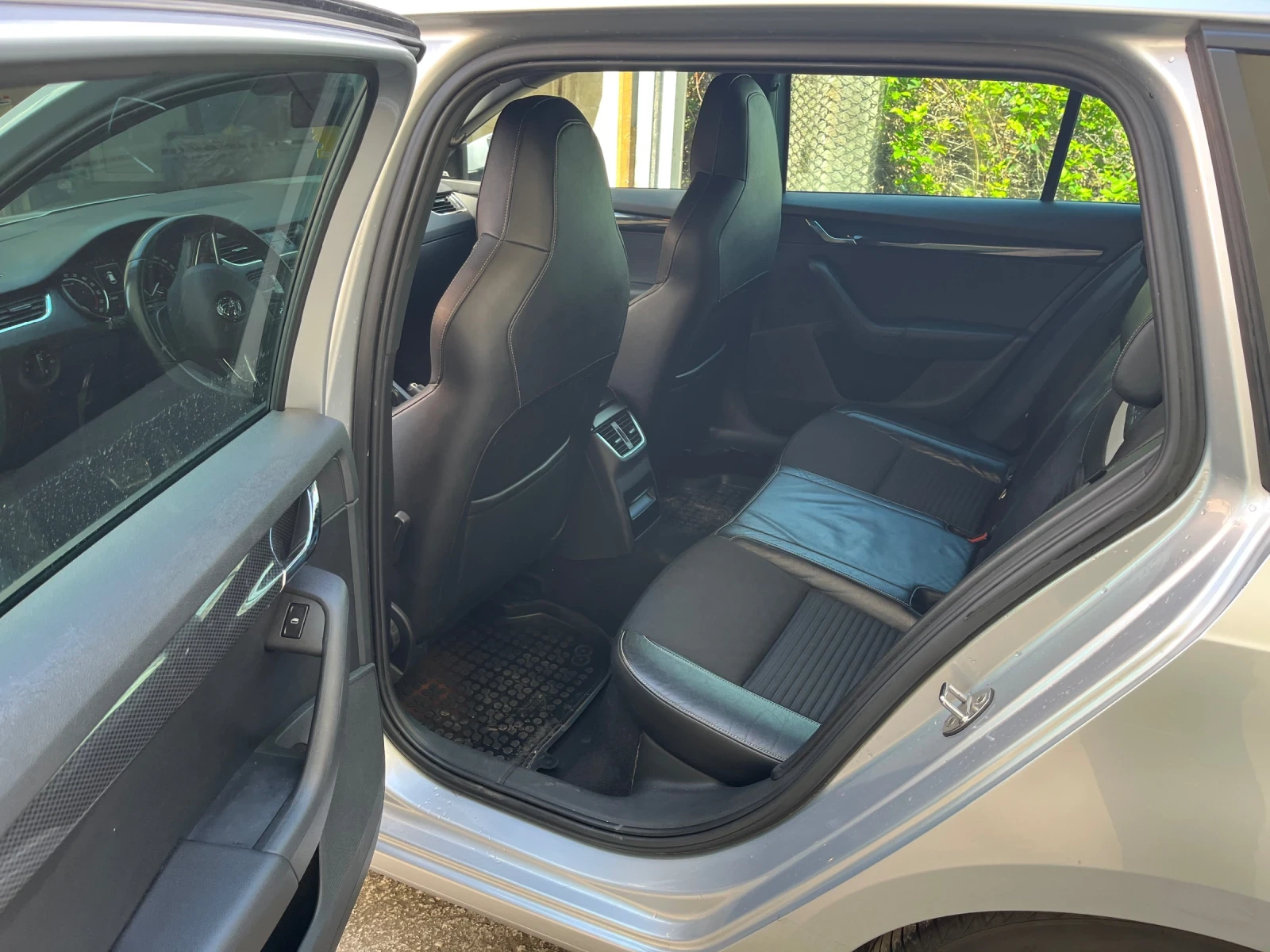Skoda Octavia, снимка 8 - Автомобили и джипове - 54416954