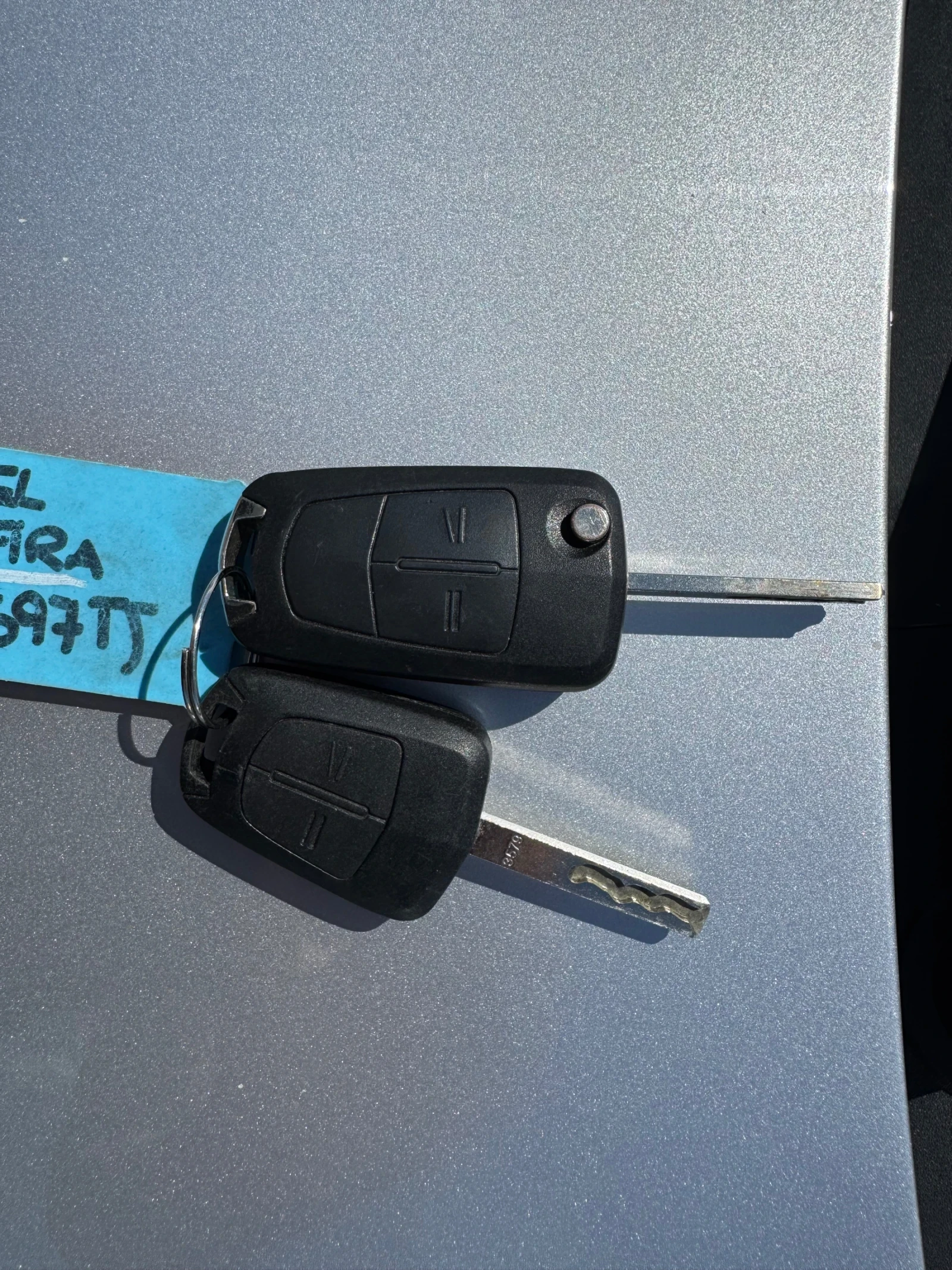 Opel Zafira 1.6i GAZ COSMO, снимка 10 - Автомобили и джипове - 54425011