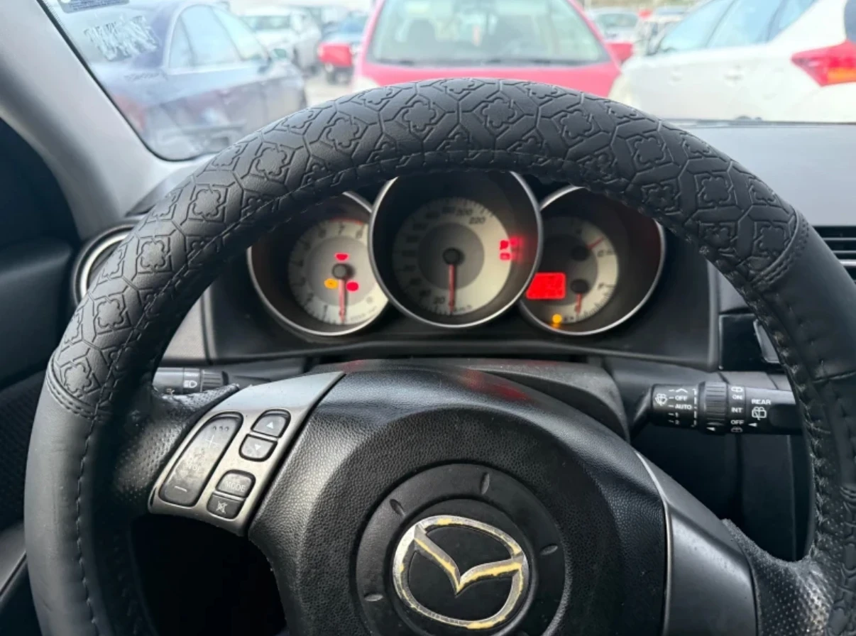Mazda 3, снимка 2 - Автомобили и джипове - 54766359