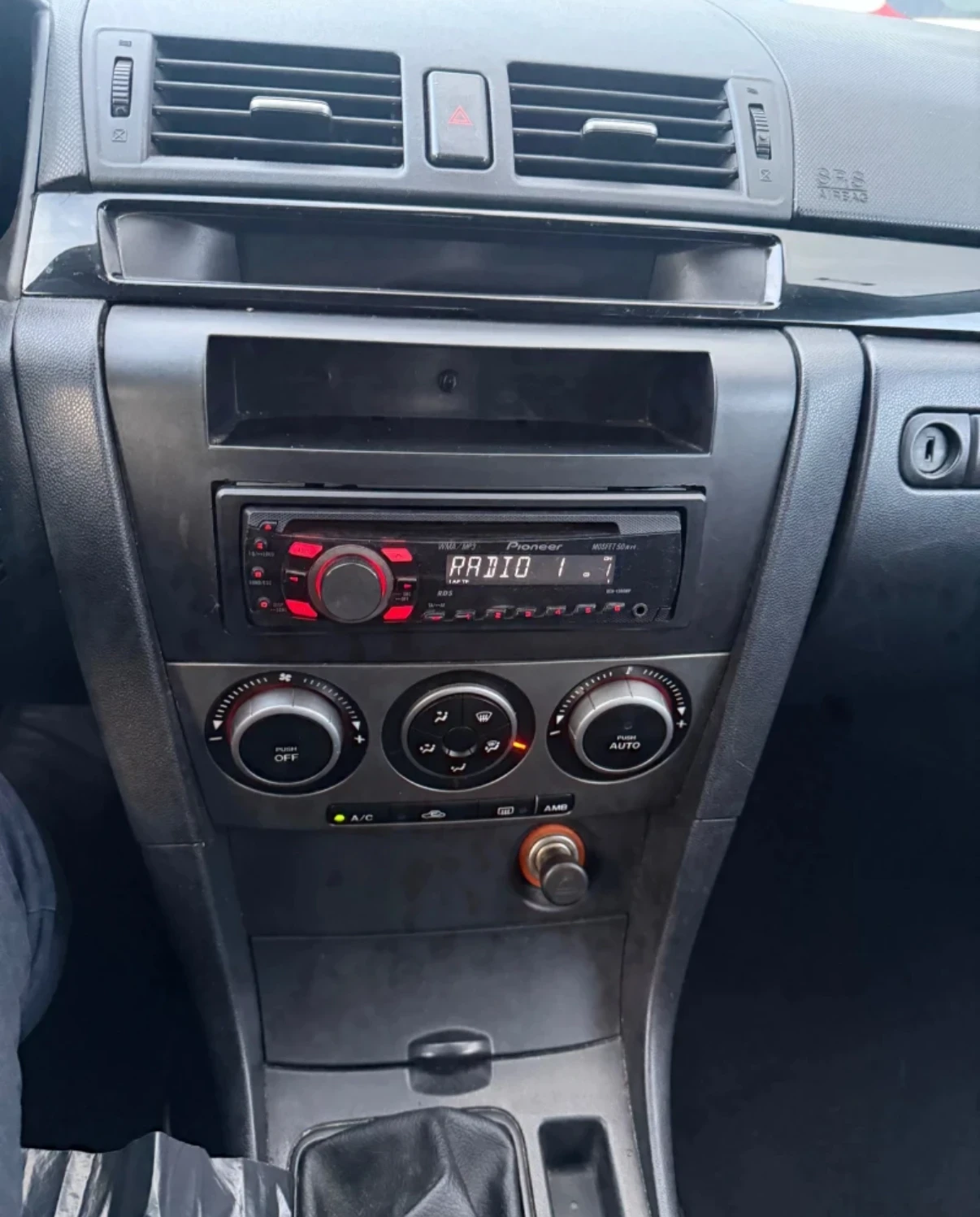 Mazda 3, снимка 6 - Автомобили и джипове - 54766359