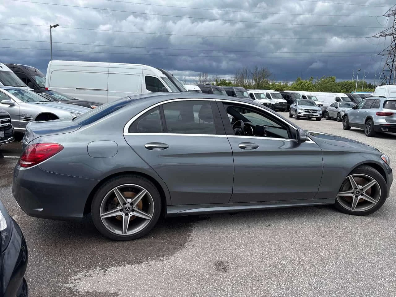 Mercedes-Benz C 300 * CARFAX * ЦЕНА ДО БГ, снимка 3 - Автомобили и джипове - 54979453