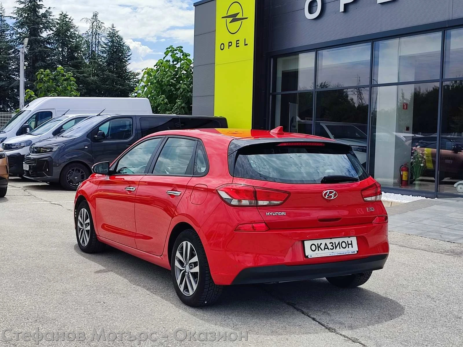 Hyundai I30 Trend Limousine 1.4 (99HP) MT6, снимка 8 - Автомобили и джипове - 55391342