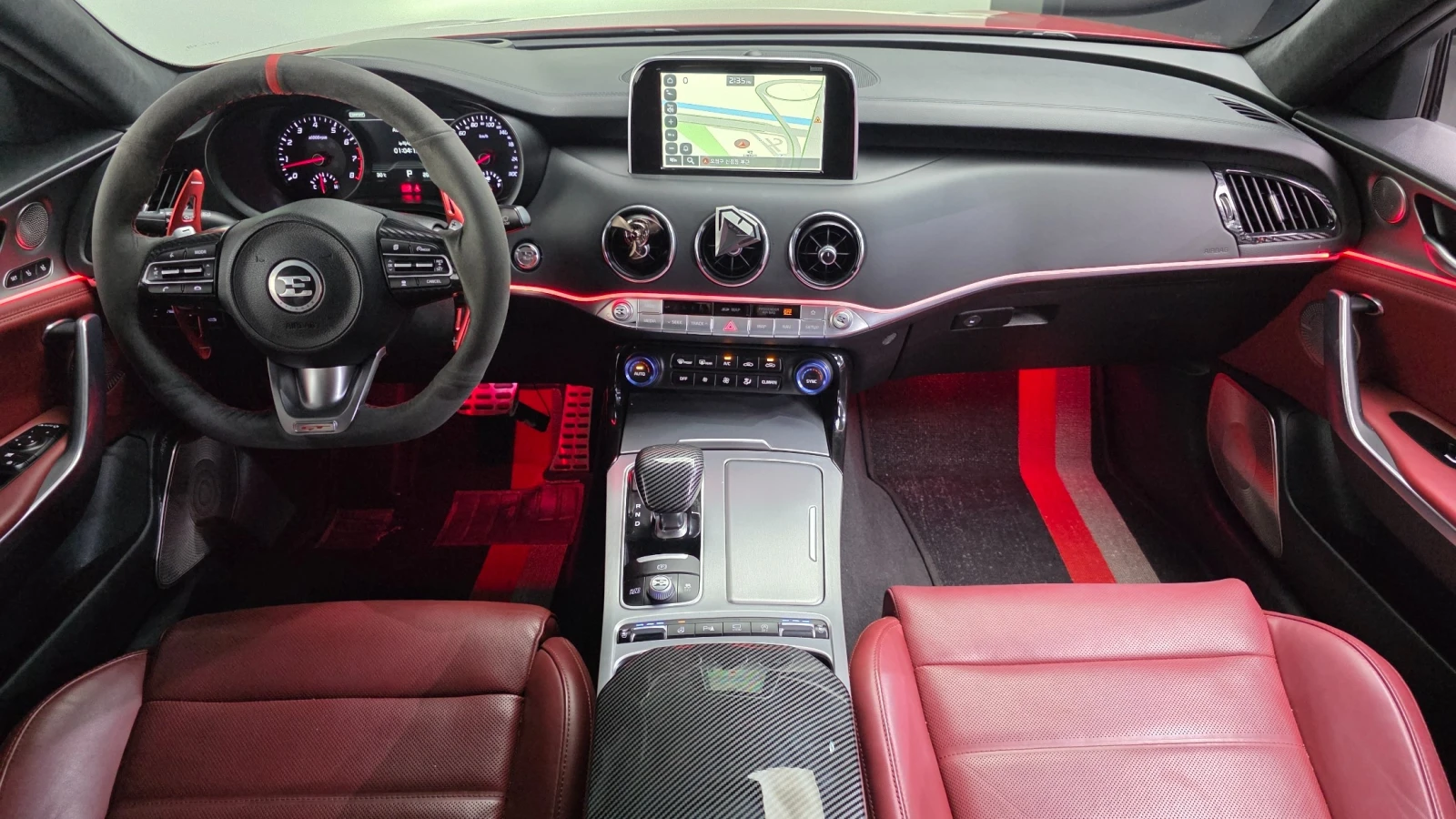 Kia Stinger 3.3 Turbo AWD, снимка 7 - Автомобили и джипове - 55785609
