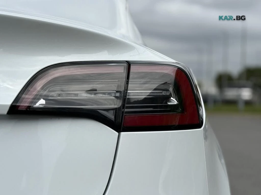 Tesla Model 3 LONG RANGE* 4X4* , снимка 12 - Автомобили и джипове - 56017220