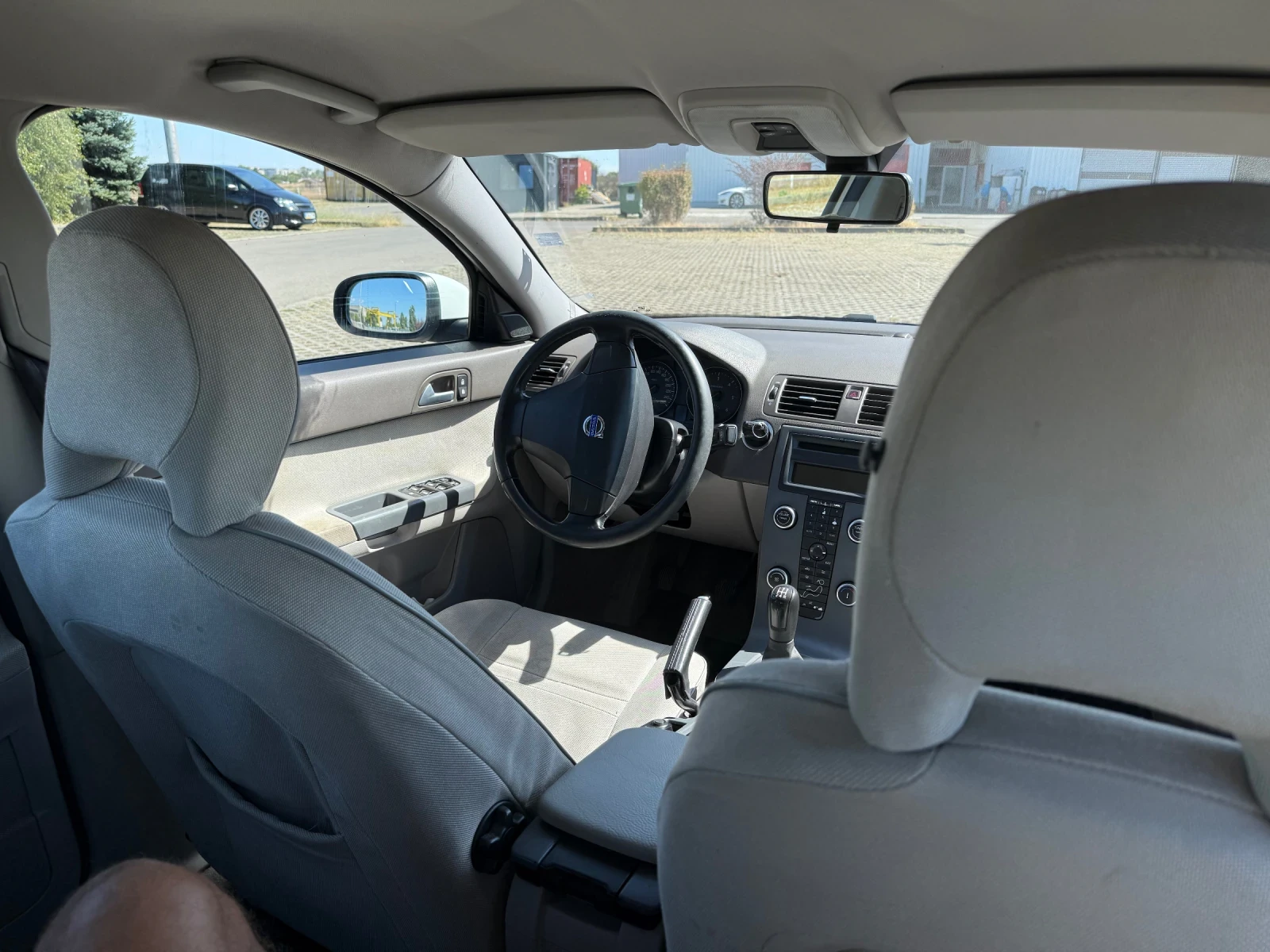 Volvo S40, снимка 13 - Автомобили и джипове - 56076288