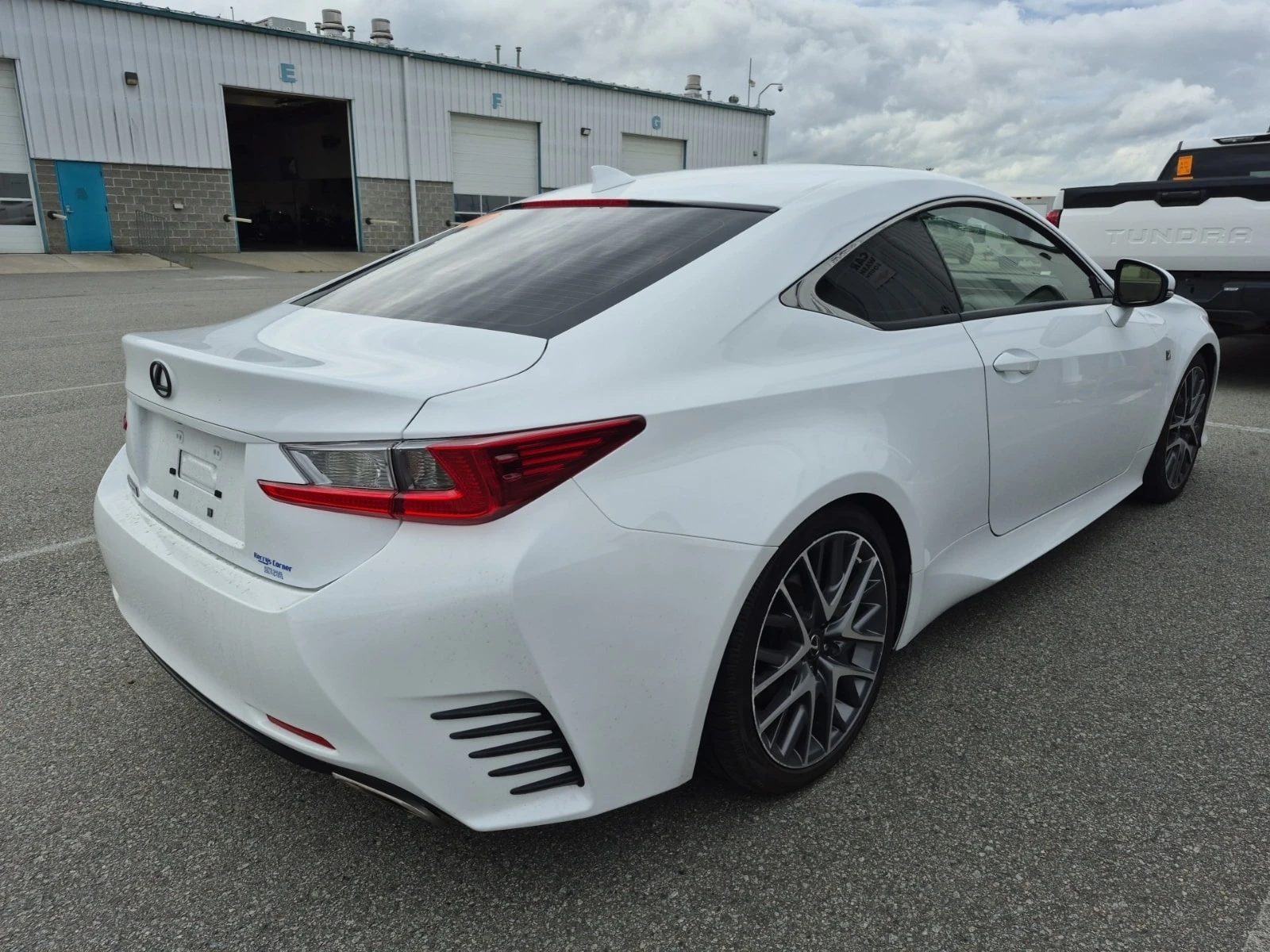Lexus RC 300h * 2DR CPE * CARFAX * 2КЛЮЧА* ПОДГРЕВ* ОБДУХВАНЕ, снимка 3 - Автомобили и джипове - 56119846
