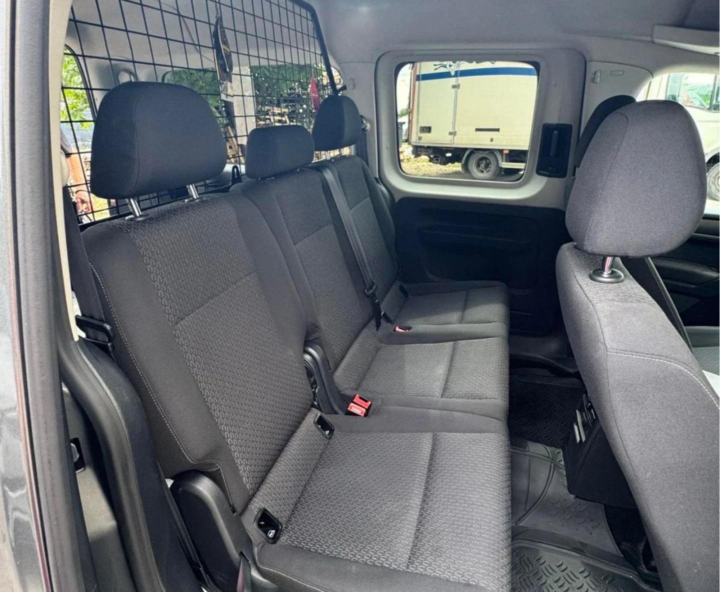 VW Caddy VW CADDY MAXI 2.0 DSG, снимка 4 - Автомобили и джипове - 56131161