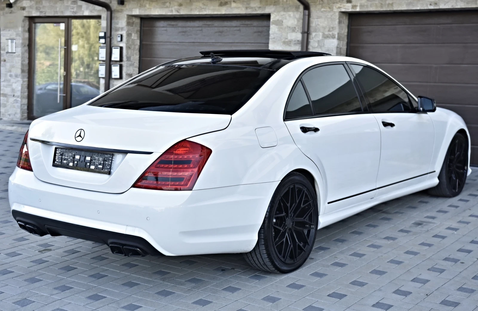 Mercedes-Benz S 500 AMG* NIGH.DIST/3TV/FUll MAXX!!!, снимка 4 - Автомобили и джипове - 56217216