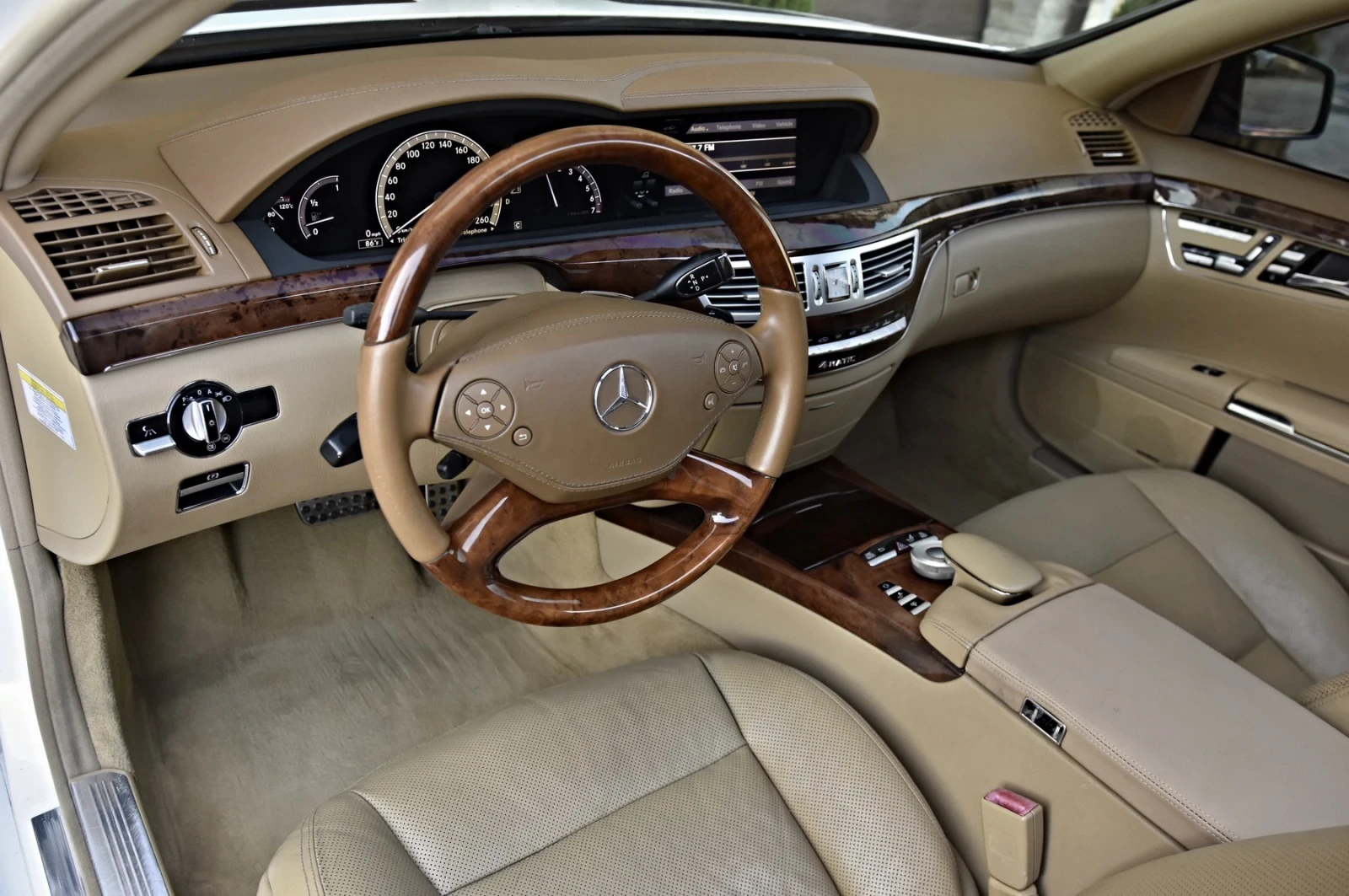 Mercedes-Benz S 500 AMG* NIGH.DIST/3TV/FUll MAXX!!!, снимка 9 - Автомобили и джипове - 56217216