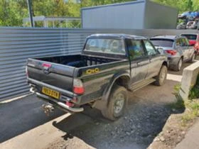 Mitsubishi L200 2.5 TDi, снимка 3