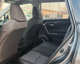 Toyota Rav4 2.5 218 К.С. ХИБРИД! , снимка 13