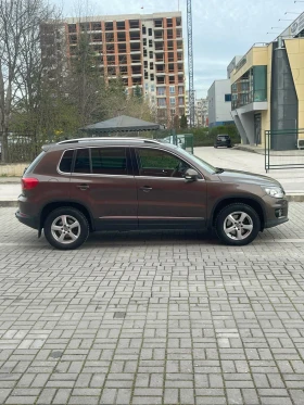 VW Tiguan 2.0 TDI DSG 4 MOTION, снимка 9