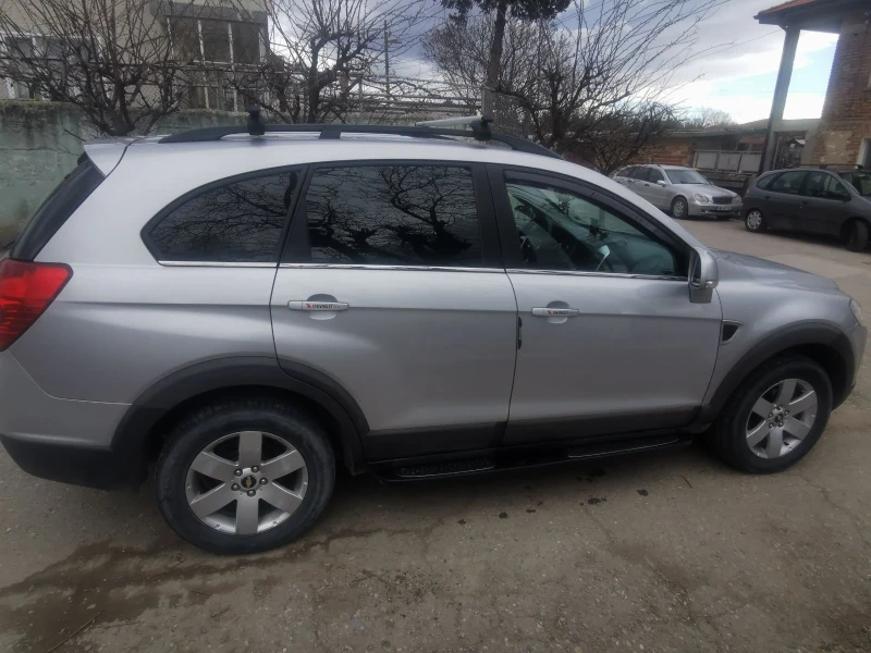 Chevrolet Captiva 2.0vcdi, снимка 3 - Автомобили и джипове - 52814297