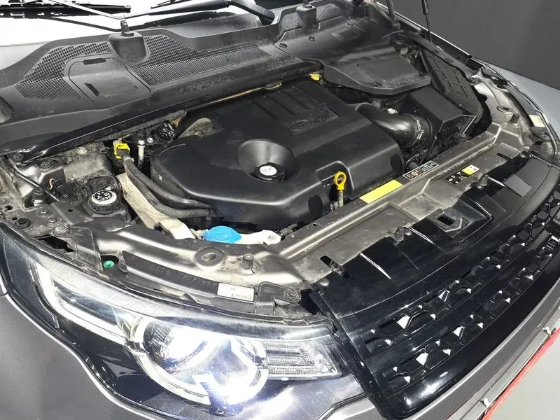 Land Rover Discovery Sport 2.0 Td4 Hse Luxury, снимка 6 - Автомобили и джипове - 56224300