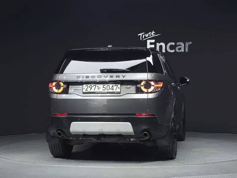 Land Rover Discovery Sport 2.0 Td4 Hse Luxury, снимка 4 - Автомобили и джипове - 56224300