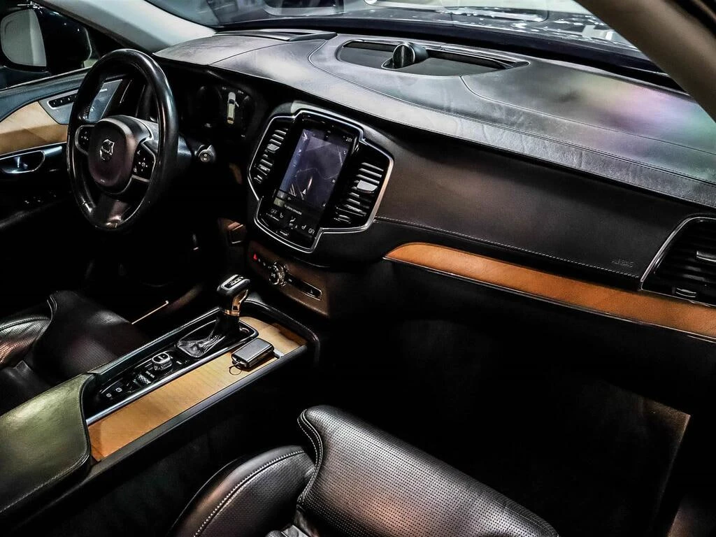 Volvo Xc90 T6 Inscr* Distr* B&Wilkins* HUD* Virtual* Обдух*  - изображение 10
