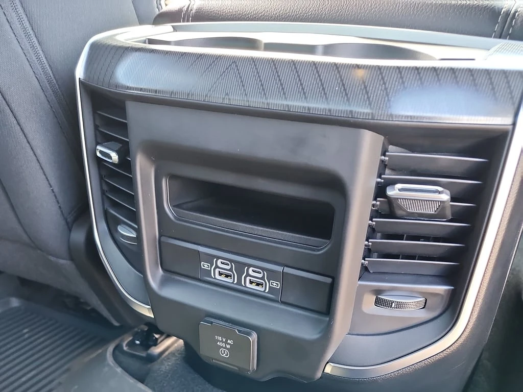 Dodge RAM 1500 2025 BIG HORN * БЕЗ ПЪРВОНАЧАЛНА ВНОСКА*  - изображение 10