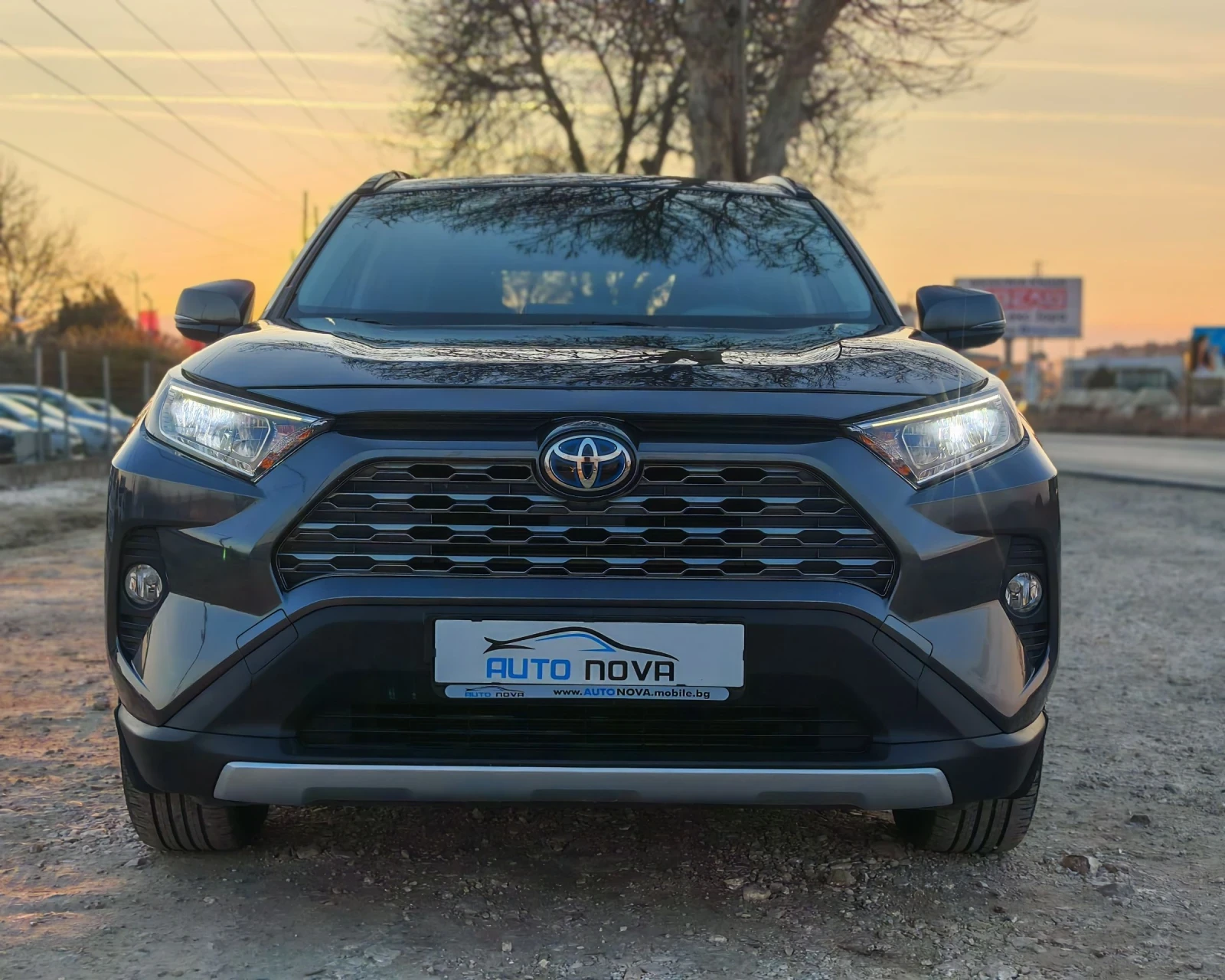 Toyota Rav4 2.5 218 К.С. ХИБРИД!  - изображение 2