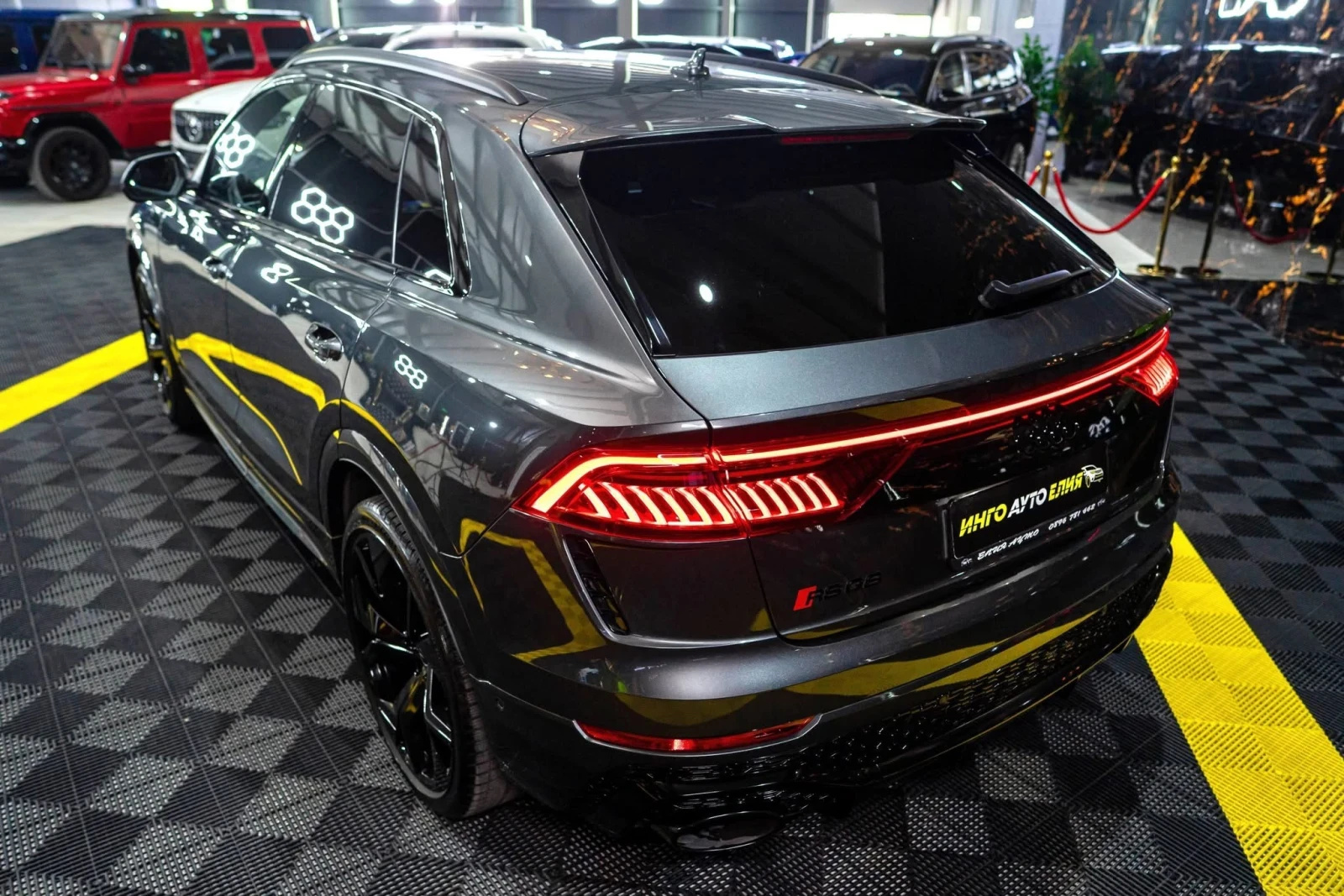 Audi RSQ8 4.0 V8 MATRIX ПАНО B&O 360 HUD ЛИЗИНГ 100%, снимка 6 - Автомобили и джипове - 54449468