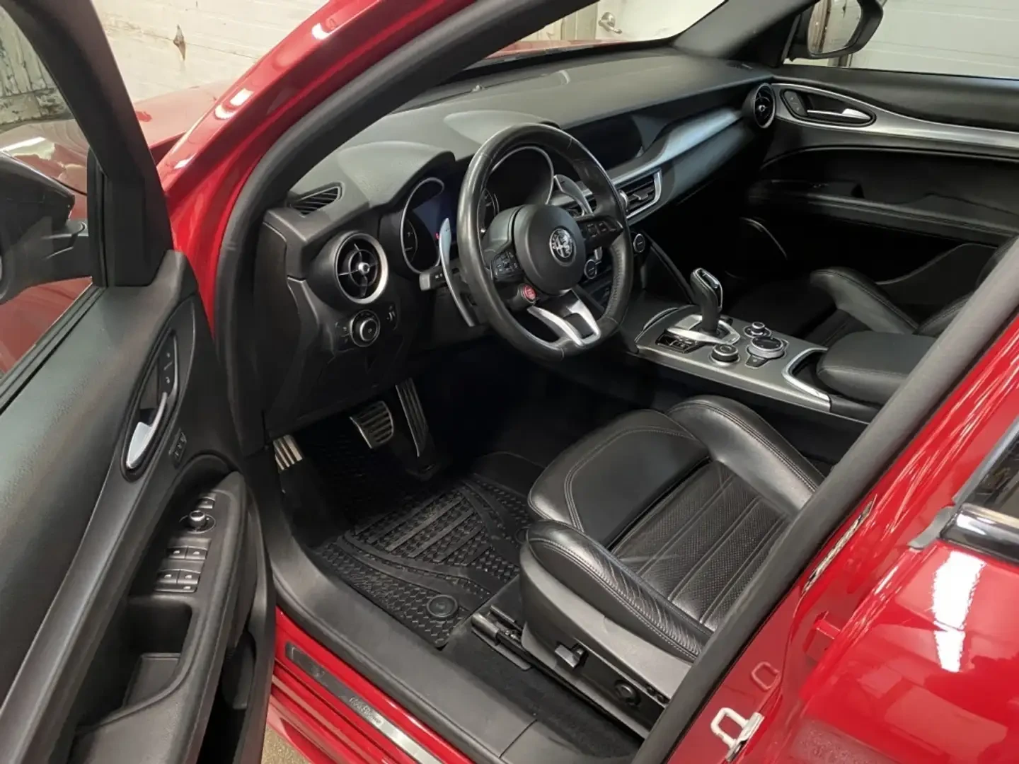 Alfa Romeo Stelvio | Mobile.bg � ����������� 11