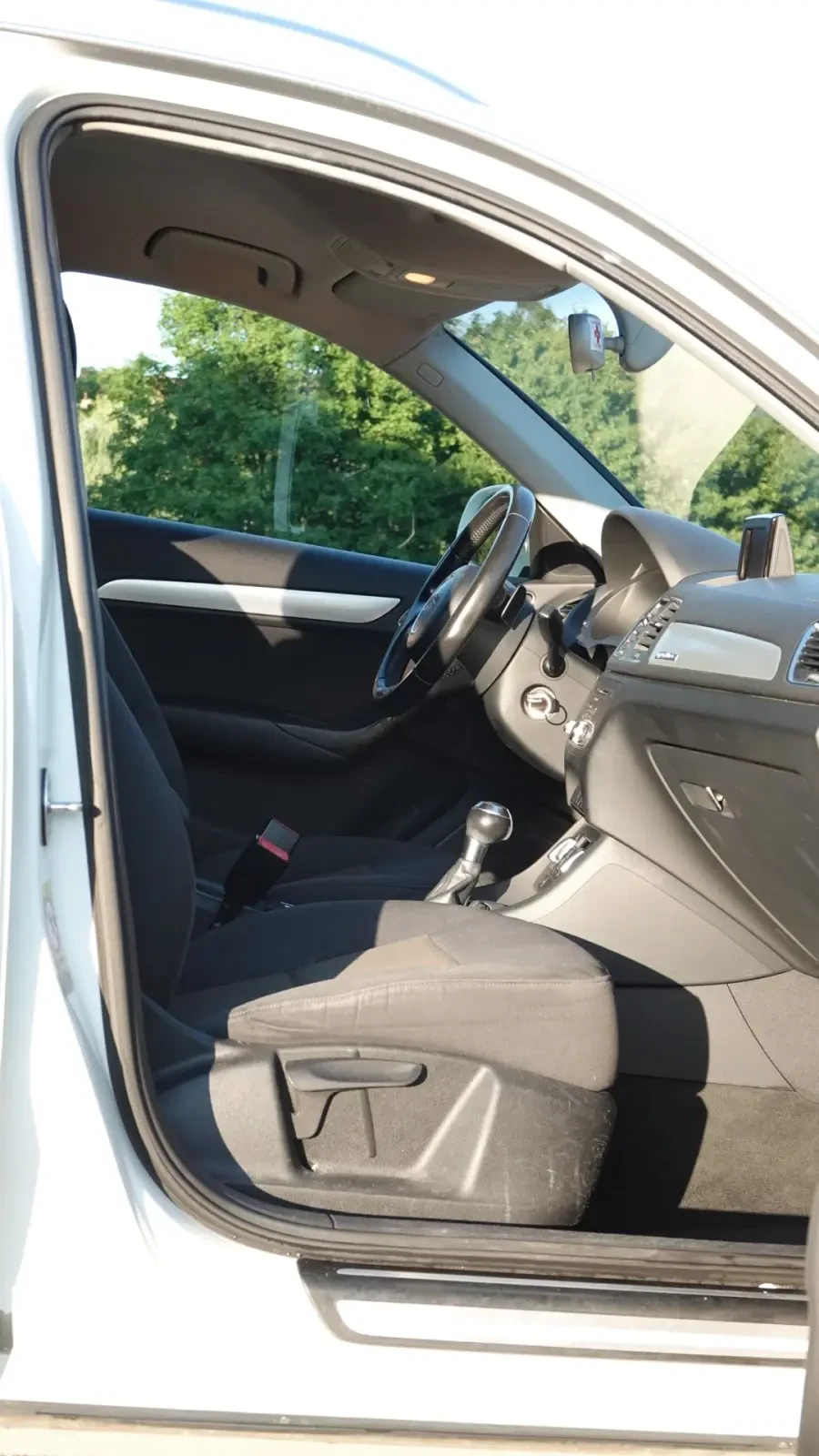 Audi Q3 2.0 TDI Quattro CARPLAY, снимка 13 - Автомобили и джипове - 55641544