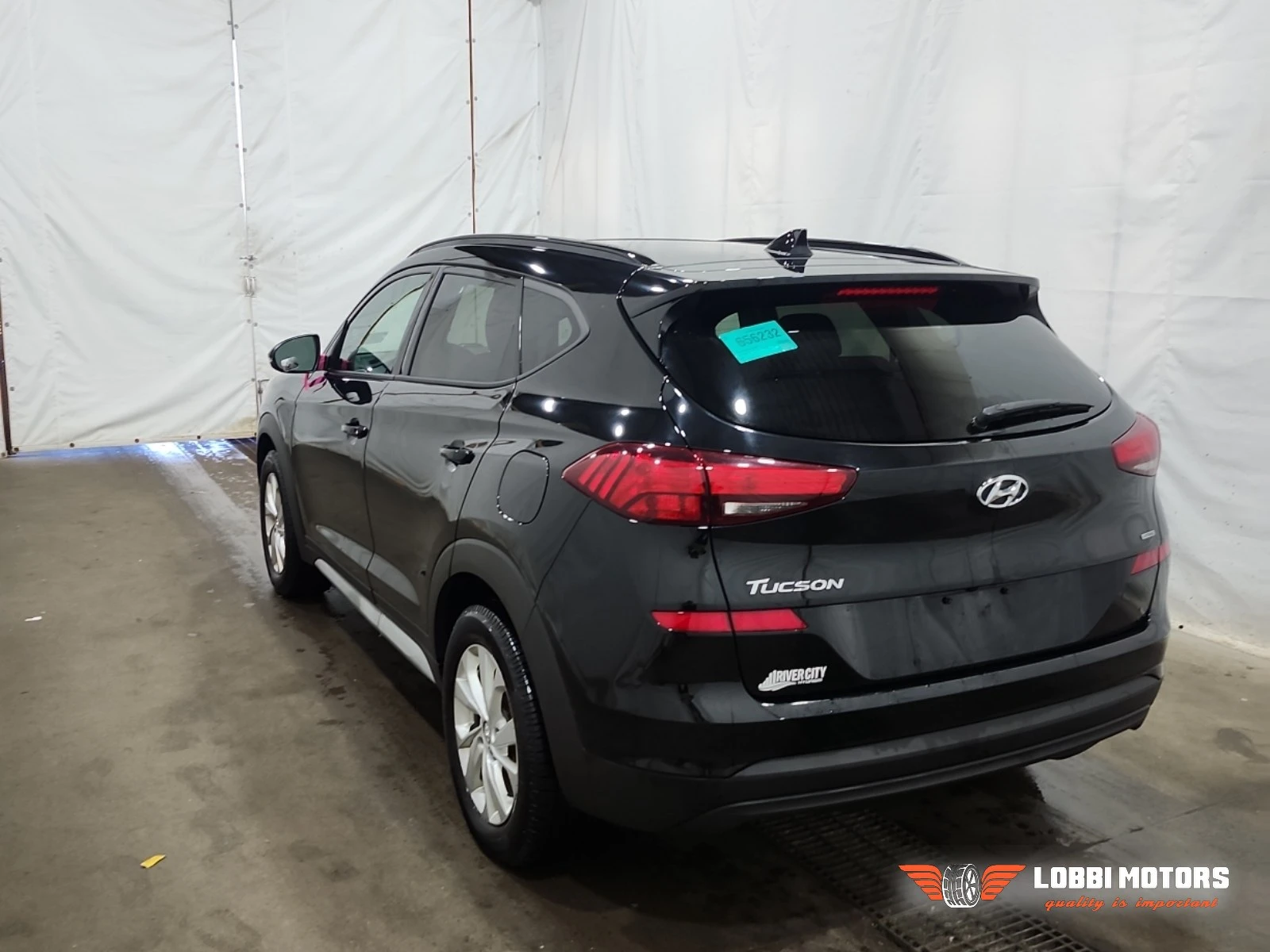 Hyundai Tucson, снимка 4 - Автомобили и джипове - 56068259