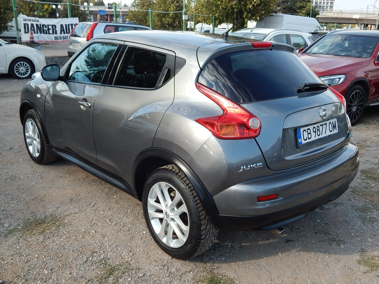 Nissan Juke 1.5DCI, снимка 6 - Автомобили и джипове - 56140343