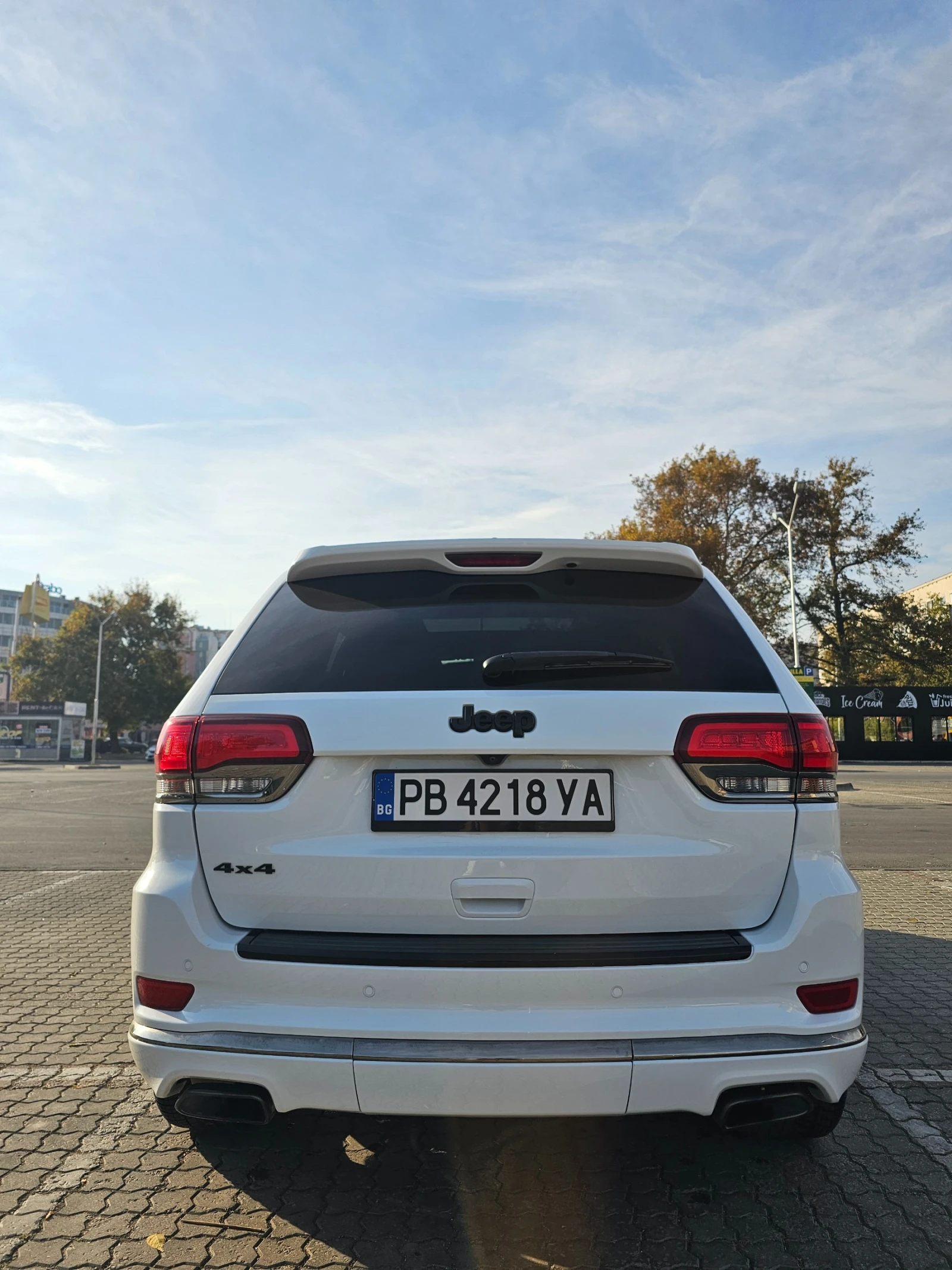 Jeep Grand cherokee High Altitude , снимка 4 - Автомобили и джипове - 56446452