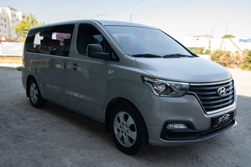 Hyundai Starex GRAND STAREX | 8+ 3 SEATS, снимка 4 - Бусове и автобуси - 51688577