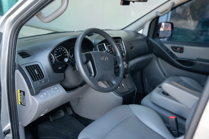 Hyundai Starex GRAND STAREX | 8+ 3 SEATS, снимка 9 - Бусове и автобуси - 51688577